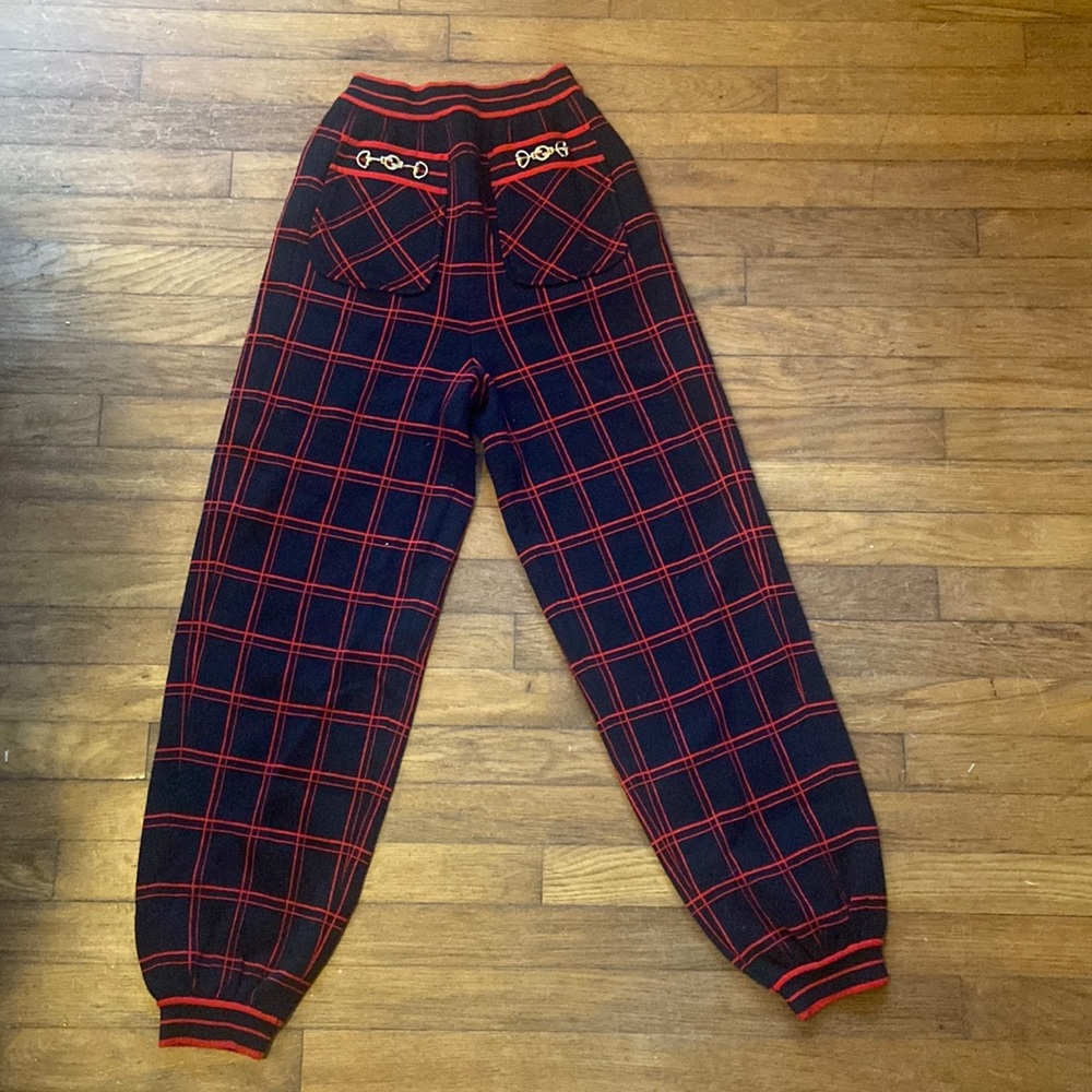 Plaid Gucci pull on pants. 100% wool. xxs